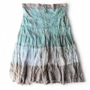 Elegant Gradient A-Line Skirt